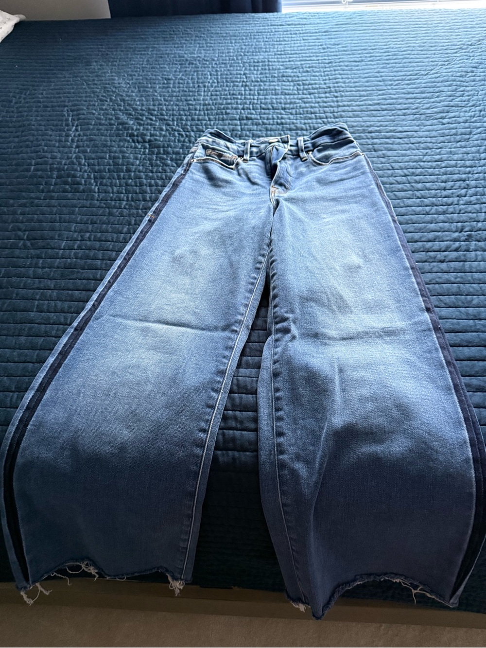 Good American Blue Wide-Leg Jeans with navy side seem